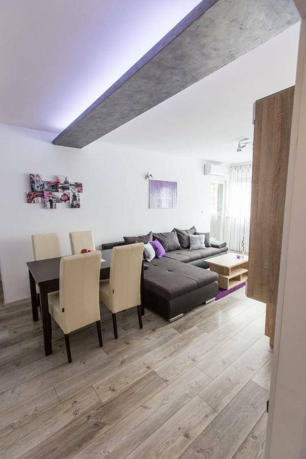 Apartment Amelia Pula Exteriér fotografie